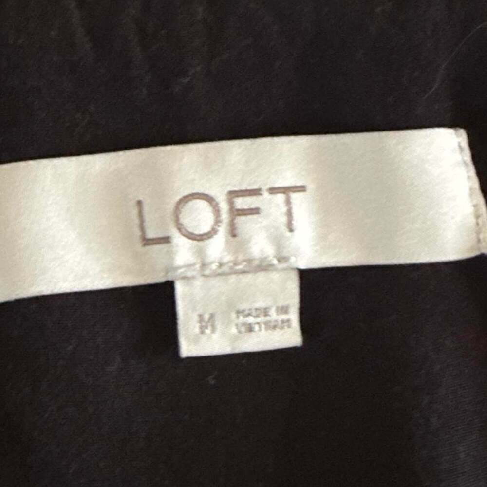Loft textured black short puff sleeve blouse goth minimalist M - Picture 3 of 6